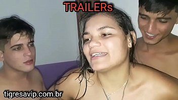 Morena novinha safada quicando no caralho