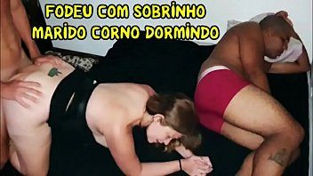 Morena sensacional com uma bunda grande bem gostosa