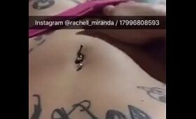 Tatuada do zap mostra sua xoxota bronzeada querendo pau