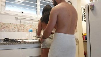 Léo comendo a mulher do açougueiro na hidromassagem