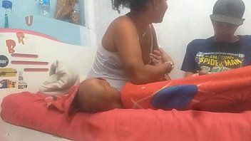 Gatinha caiu na net fodendo na banheira